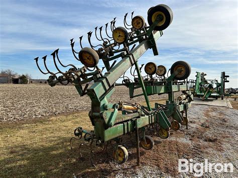 John Deere 12r36 Row Crop Cultivator Bigiron Auctions