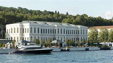 Four Seasons Istanbul Bosphorus – Telegraph