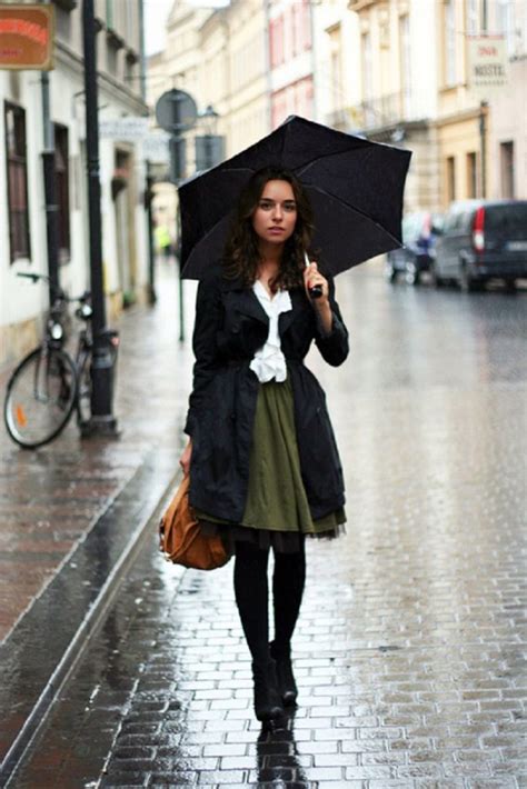 13 looks ideales para un día de lluvia Magazine Feed