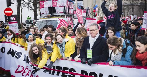 A Paris des milliers de cathos tradis mobilisés contre lIVG et le