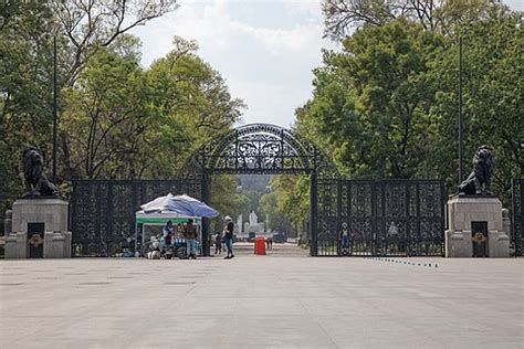 Puerta de los Leones Ciudad de México