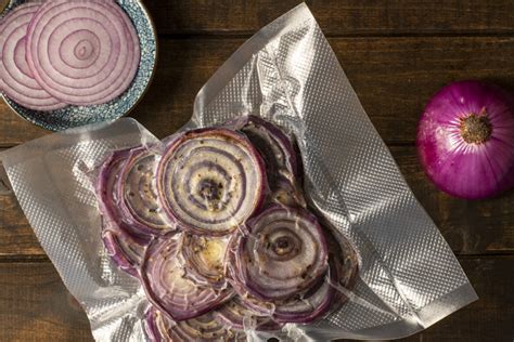 5 Easy Ways To Freeze Onions