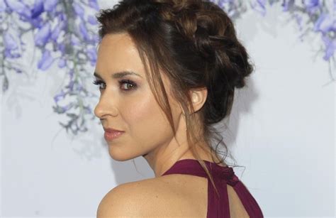 Lacey Chabert Chi Emma Di Tra Le Onde Delle Hawaii Tutto Su Di Lei