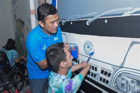 Estafet Peduli Bumi Asuransi Astra Bangun Fasilitas Gedung Sekolah