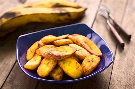 Fried Plantain Calories and Nutrition (100g)