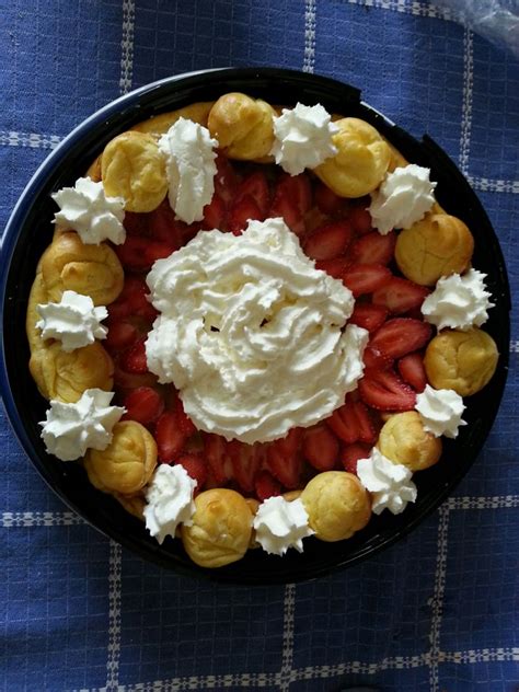 Saint Honor Aux Fraises Et Chantilly Au Mascarpone Recettes Pour