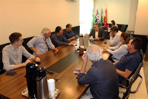 Em reunião na ACIC lideranças discutem melhorias na pista do Aeroporto