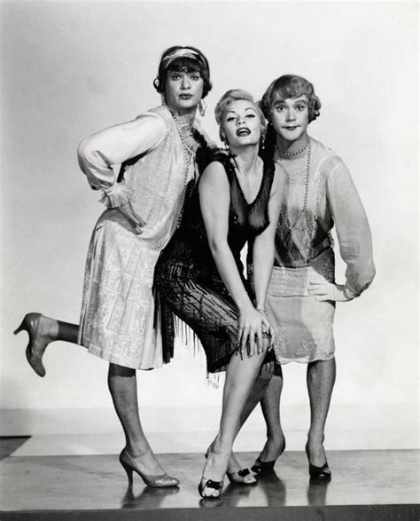 Funny Photos Of Tony Curtis And Jack Lemmon Dressed In Drag As