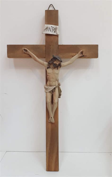 Crucifixo De Parede Em Madeira Cm Elo Produtos Especiais