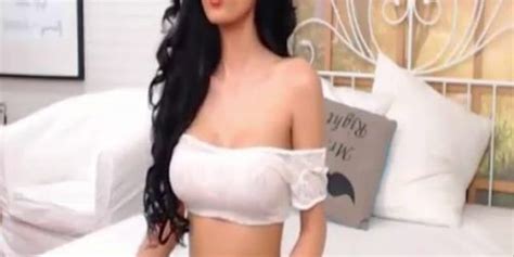 Sexy Brunette Dances Teases On Cam Tnaflix