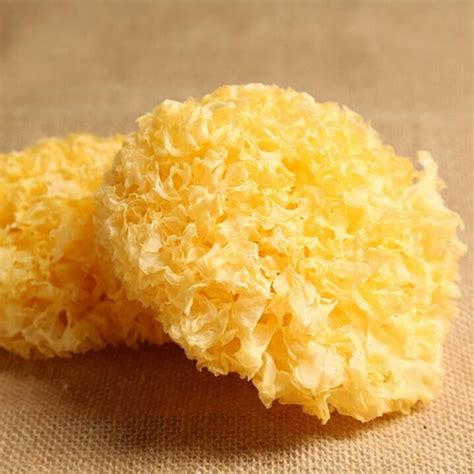 Premium Chinese Dry Snow Fungus Tremella Fuciformis Silver Ear Yin Er