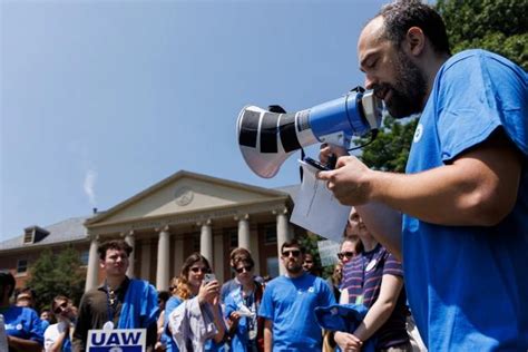 Early Career NIH Researchers Forming Union For First Time