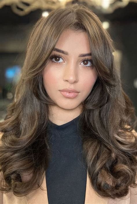 butterfly haircut curly hair 5