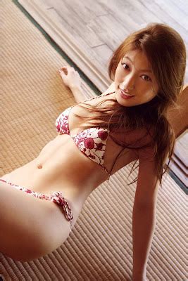 Wallpapers For All Yoko Kumada In Fansy Bikini Iphone X