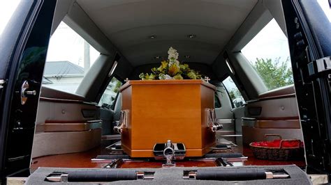 Funeral workers left body in hearse while they stopped at a cafe