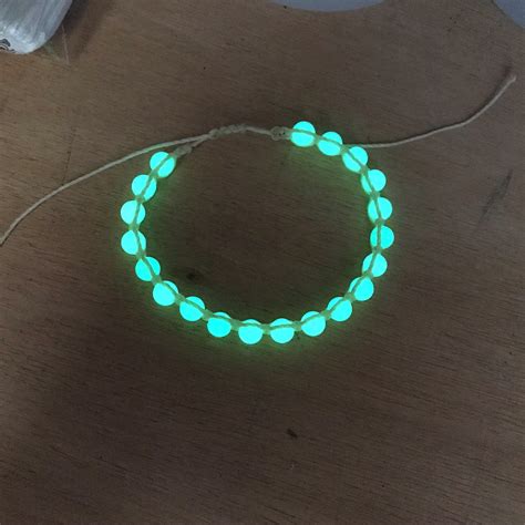 Pulseira Fluorescente Brilha No Escuro No Elo Univers Hippie