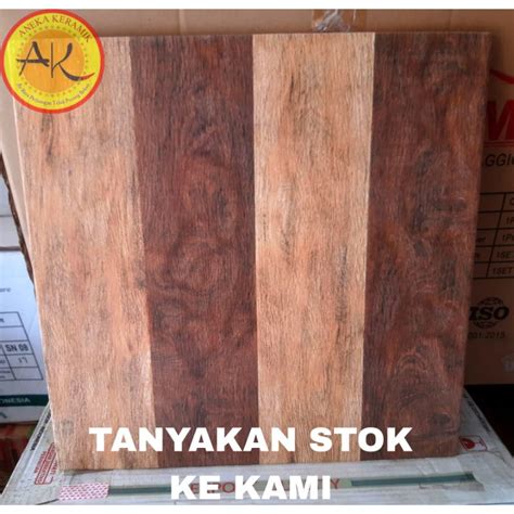 Jual Keramik Lantai Teras Garasi Motif Urat Kayu Kasar Matt 40x40