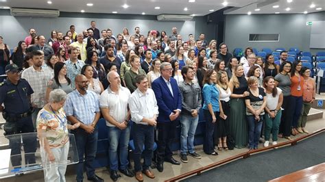 Diretores aprovados em concurso público tomam posse na Rede Municipal