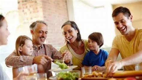 Habilitaron Las Reuniones Familiares Con Distancia Y Cubrebocas