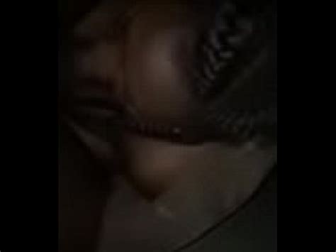 Ébano chupando dick XVIDEOS