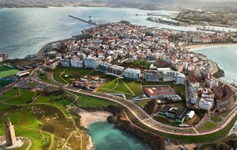 A Coru A Una Ciudad Con Encanto Tour Galicia