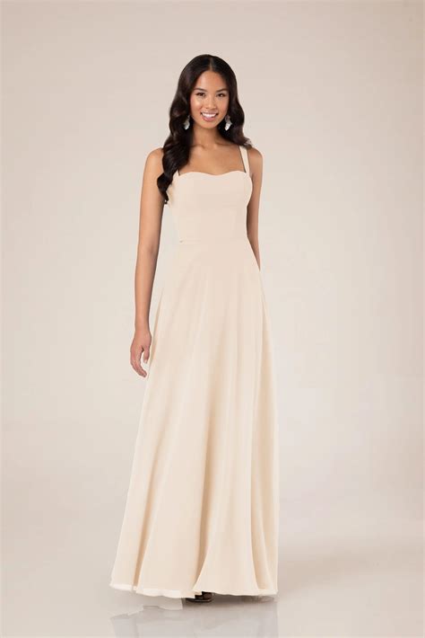 Simple Chiffon Bridesmaid Dress With Sweetheart Neckline