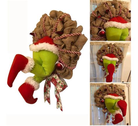 Corona Navideña De Arpillera Con Patas De Grinch Decoración Meses