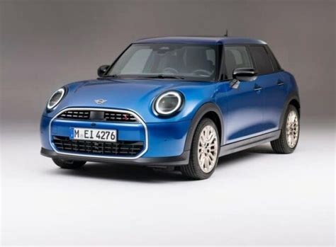 Nuova Mini Cooper Porte Cos Si Evolve La Versione Pi Pratica Della