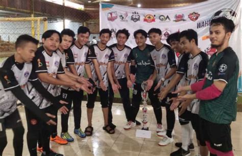 Tim UKM Olahraga STIBA Sabet Juara I Kompetisi Futsal Wahdah Cup I