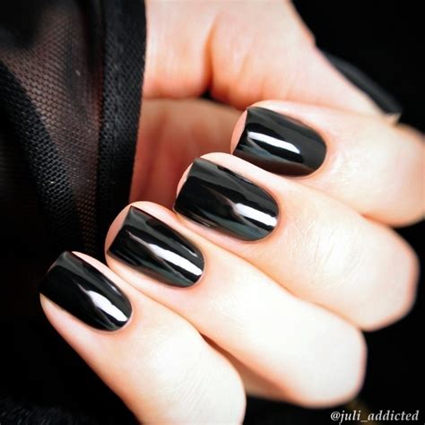 Vernis Semi Permanent Noir Where S The Soiree Color Club