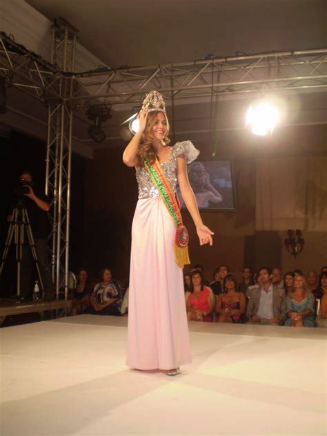 Laura Goncalves Was Crowned Miss Universo Portugal 2011miss Universe