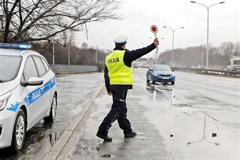 Kolejna Ods Ona Akcji Smog Policja Kontroluje Sk Ad Spalin Aut Na