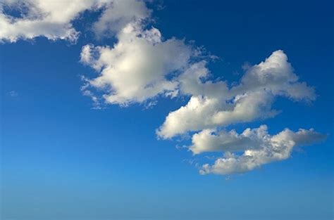 Latar Belakang Langit Biru Musim Panas Latar Belakang Awan Cumulus