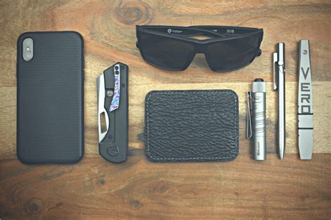 What Is Edc Everyday Carry Essential Beginners Guide 2022