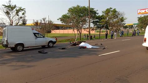 Motociclista Bate Na Traseira De Carro E Morre Na C Nsul Assaf Trad