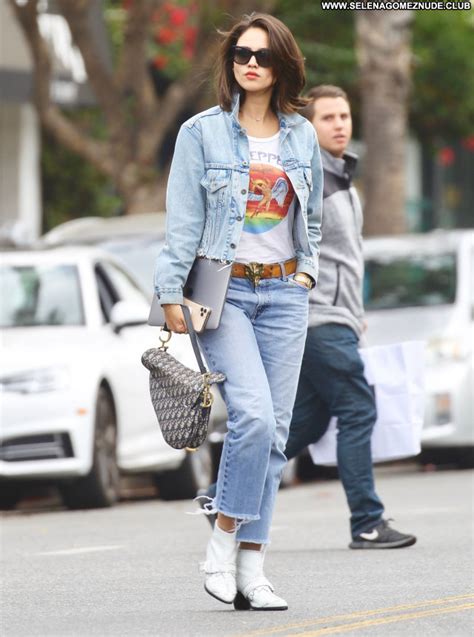 Eiza Gonzalez No Source Beautiful Celebrity Sexy Posing Hot Babe Nude Celebrities Mobile