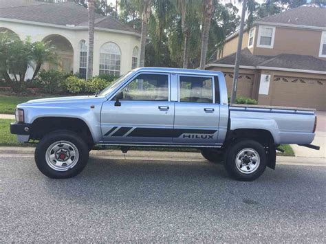 1989 Toyota Hilux Pickup for sale | Listing ID: CC-1074361 ...