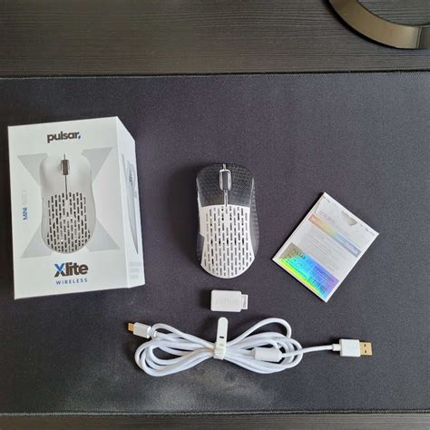 Pulsar Xlite V2 Mini Wireless Gaming Mouse - White | Jawa