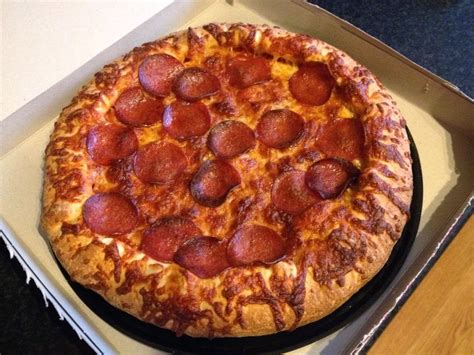 Sauce Stuffed Crust Takeaway Pepperoni Plus Chicago Town