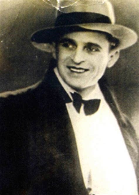 Петр Лещенко, Биография