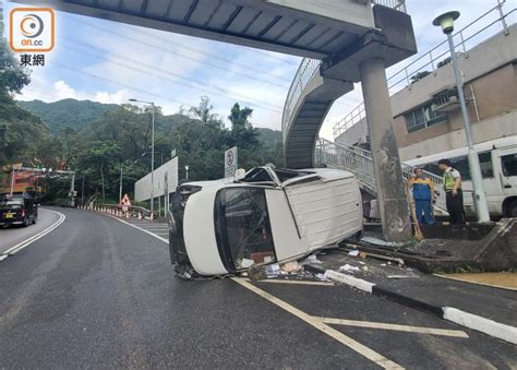 客貨車沙田獅隧入口前翻側 司機受傷送院｜即時新聞｜港澳｜oncc東網