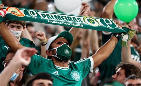 Torcida que canta e vibra Palmeiras tem maior taxa de ocupação de