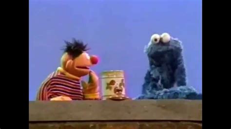 Cookie Monster Eats Cookies Youtube