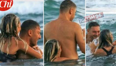 Fotogallery Francesco Totti E Noemi Bocchi Al Mare A Sabaudia