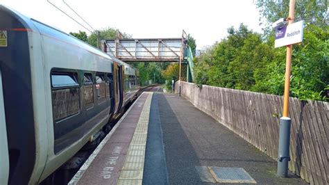 Redditch Station Looking North Peter Whatley Cc By Sa 2 0