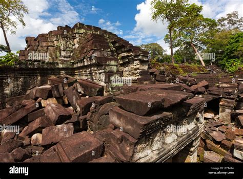 Preah Khan Sacred Sword Angkor Unesco World Heritage Site Cambodia