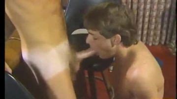 Eating Ass Before The Main Event PORNDROIDS