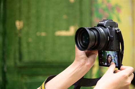 How to Take Selfies with a Digital Camera | Nikon