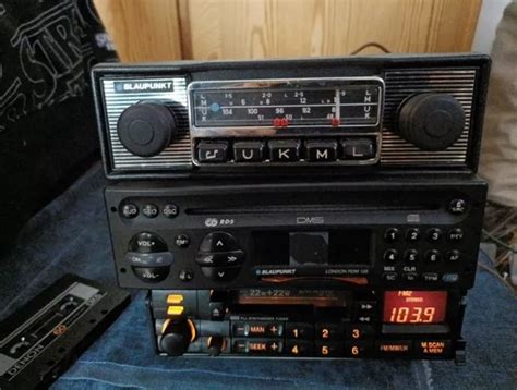 LOTTO AUTORADIO VINTAGE EPOCA Blaupunkt Sony PORSCHE MERCEDES BMW EUR 0