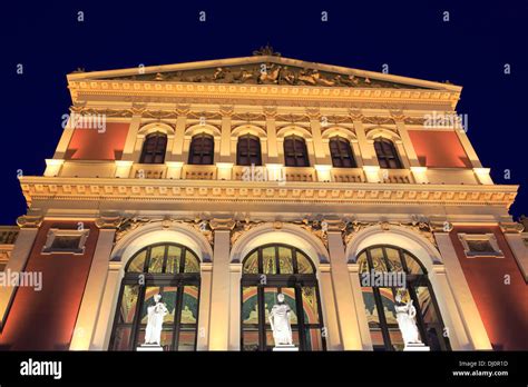 Musikverein concert hall vienna hi-res stock photography and images - Alamy